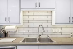 214 4th St E, Saint Paul, MN 55101 - Photo 14