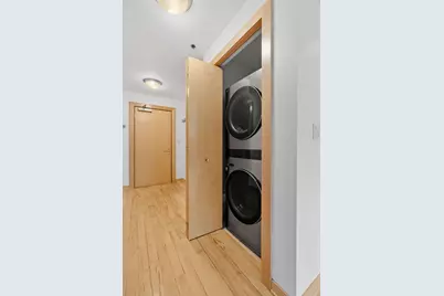 215 10th Avenue S #230, Minneapolis, MN 55415 - Photo 22