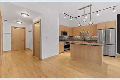 215 10th Avenue S #230, Minneapolis, MN 55415 - Photo 6