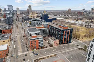 215 10th Ave S, Minneapolis, MN 55415 - Photo 32