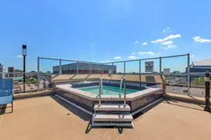 215 10th Ave S, Minneapolis, MN 55415 - Photo 24