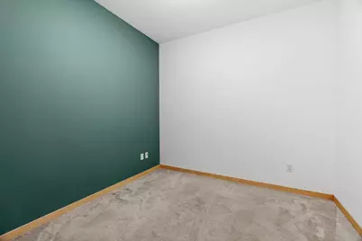 215 10th Avenue S #230, Minneapolis, MN 55415 - Photo 4