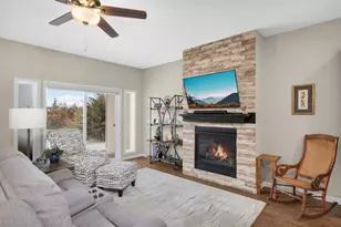 4130 Blakewood Dr, Shakopee, MN 55379 - Photo 10