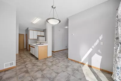 2711 Mallard Drive, Woodbury, MN 55125 - Photo 8