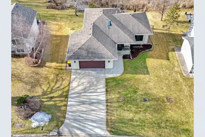 5583 W 140th Street, Savage, MN 55378 - Photo 2