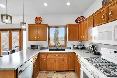 5583 W 140th Street, Savage, MN 55378 - Photo 44