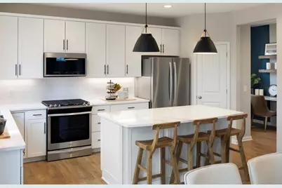 4621 Island Park, Woodbury, MN 55129 - Photo 4