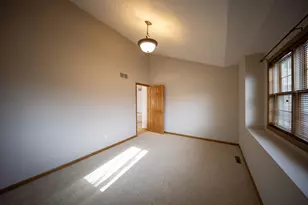 4931 Scenic View Dr SW, Rochester, MN 55902 - Photo 24