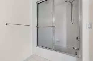 8161 33rd Ave S, Bloomington, MN 55425 - Photo 24