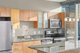 8161 33rd Ave S, Bloomington, MN 55425 - Photo 10