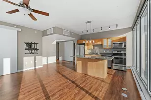 8161 33rd Ave S, Bloomington, MN 55425 - Photo 2