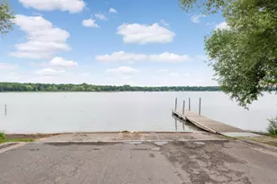 683 Tanglewood Dr, Shoreview, MN 55126 - Photo 32