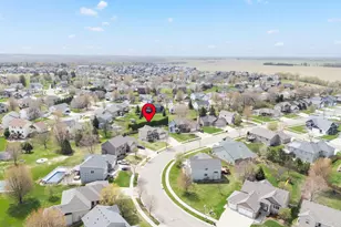 3482 Woodstone Dr SW, Rochester, MN 55902 - Photo 2