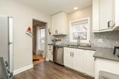 5312 Lilac Drive N, Brooklyn Center, MN 55430 - Photo 8