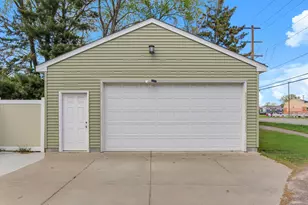 159 County Rd C2 W, Roseville, MN 55113 - Photo 30