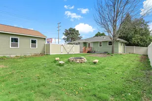 159 County Rd C2 W, Roseville, MN 55113 - Photo 28