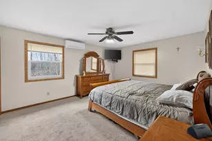 10800 385th St, North Branch, MN 55056 - Photo 14