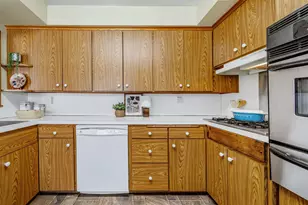 4108 Halifax Ave N, Robbinsdale, MN 55422 - Photo 10