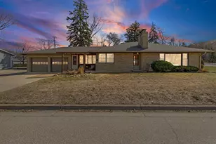 4108 Halifax Ave N, Robbinsdale, MN 55422 - Photo 2