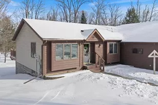 28612 Norberg Dr, Grand Rapids, MN 55744 - Photo 2