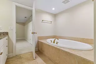 406 River St, Minneapolis, MN 55401 - Photo 56