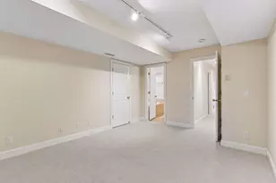 406 River St, Minneapolis, MN 55401 - Photo 54