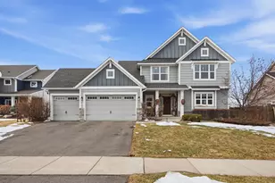 1120 Francesca Ct, Chaska, MN 55318 - Photo 2