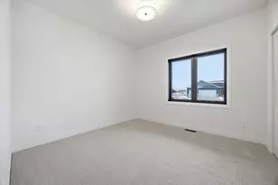 4270 Bristlecone Loop S, Fargo, ND 58104 - Photo 22