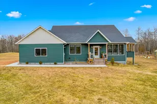 47575 River Rd, Harris, MN 55032 - Photo 1