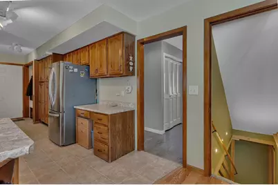 1304 9th Street SW, Willmar, MN 56201 - Photo 8