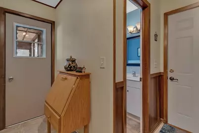 1304 9th Street SW, Willmar, MN 56201 - Photo 12