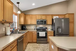 615 Dillon Ave N, Montrose, MN 55363 - Photo 4