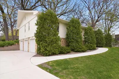 5717 View Lane, Edina, MN 55436 - Photo 2