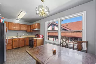 389 Roy Street N, Saint Paul, MN 55104 - Photo 10