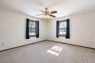 475 Oakwood Ln, Owatonna, MN 55060 - Photo 14