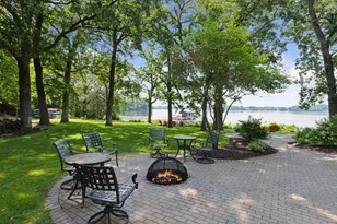 8800 Lake Riley Dr, Chanhassen, MN 55317 - Photo 42