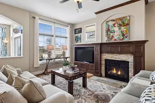 8800 Lake Riley Dr, Chanhassen, MN 55317 - Photo 6