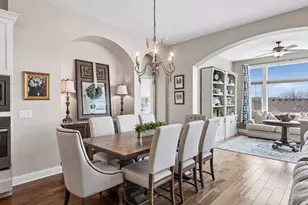 8800 Lake Riley Dr, Chanhassen, MN 55317 - Photo 8