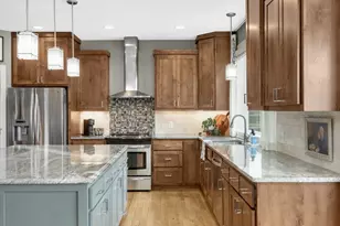 10476 Vermillion Cir NE, Blaine, MN 55449 - Photo 18