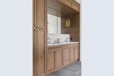 2408 Commerce Boulevard #201, Mound, MN 55364 - Photo 26