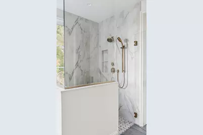 2408 Commerce Boulevard #201, Mound, MN 55364 - Photo 30