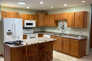 407 Dakota St, Woodville, WI 54028 - Photo 6