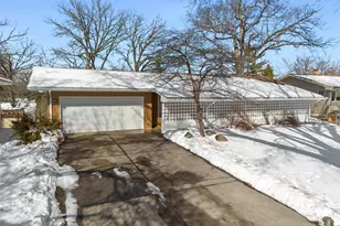 7008 35th Ave N, Crystal, MN 55427 - Photo 2