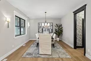 5101 Colonial Dr, Golden Valley, MN 55422 - Photo 12