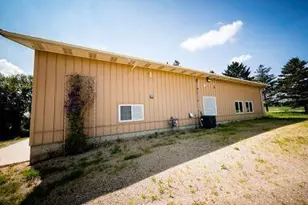 2068 Millersburg Blvd W, Dundas, MN 55019 - Photo 38