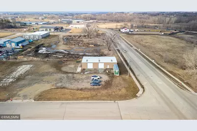 1130 State Avenue NW, Owatonna, MN 55060 - Photo 2
