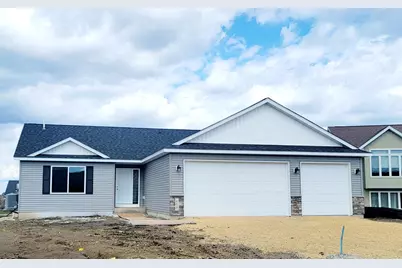 893 Mill Race Court, Madelia, MN 56062 - Photo 1