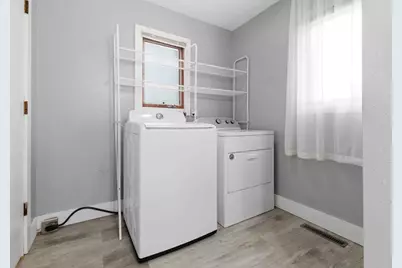 424 W 1st Street, Pillager, MN 56473 - Photo 8