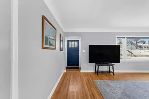 1160 James Ave, Saint Paul, MN 55105 - Photo 4