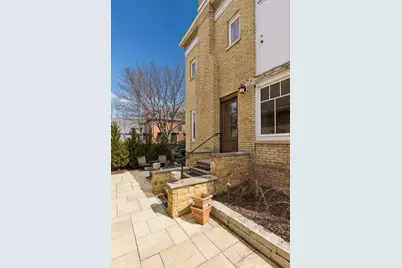 1900 Dupont Avenue S, Minneapolis, MN 55403 - Photo 60